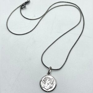 Vtg Sterling Silver Ricordo Della Prima Comunion Coin Pendant w Chain 15” & .7”